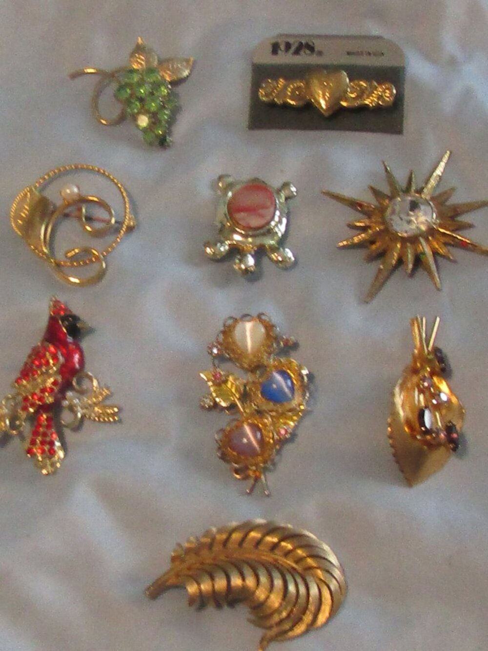 Lot 9 Stunning Mid-Century to New Rhinestone Faux Pearl Pins Brooches